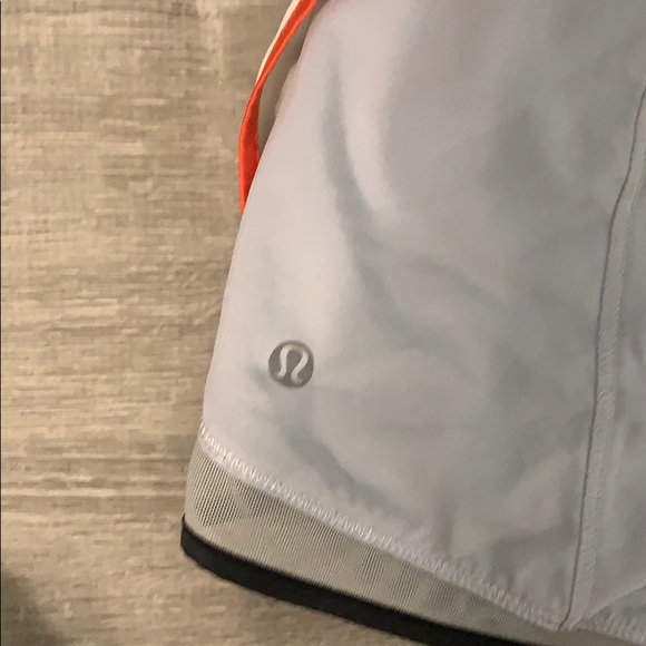 Lulu Lemon short shorts - Picture 2 of 4